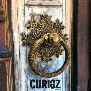 CURIOZ | CODE 230 | DOOR KNOCKERS