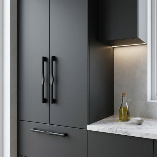 Aethel Premium Faceted Cabinet Handle – Jet Matte Black (310mm)